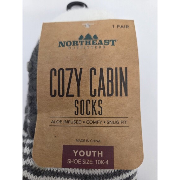 Northeast Outfitters Cozy Cabin christmas youth socks Sz 10K-4 - Picture 3 of 3
